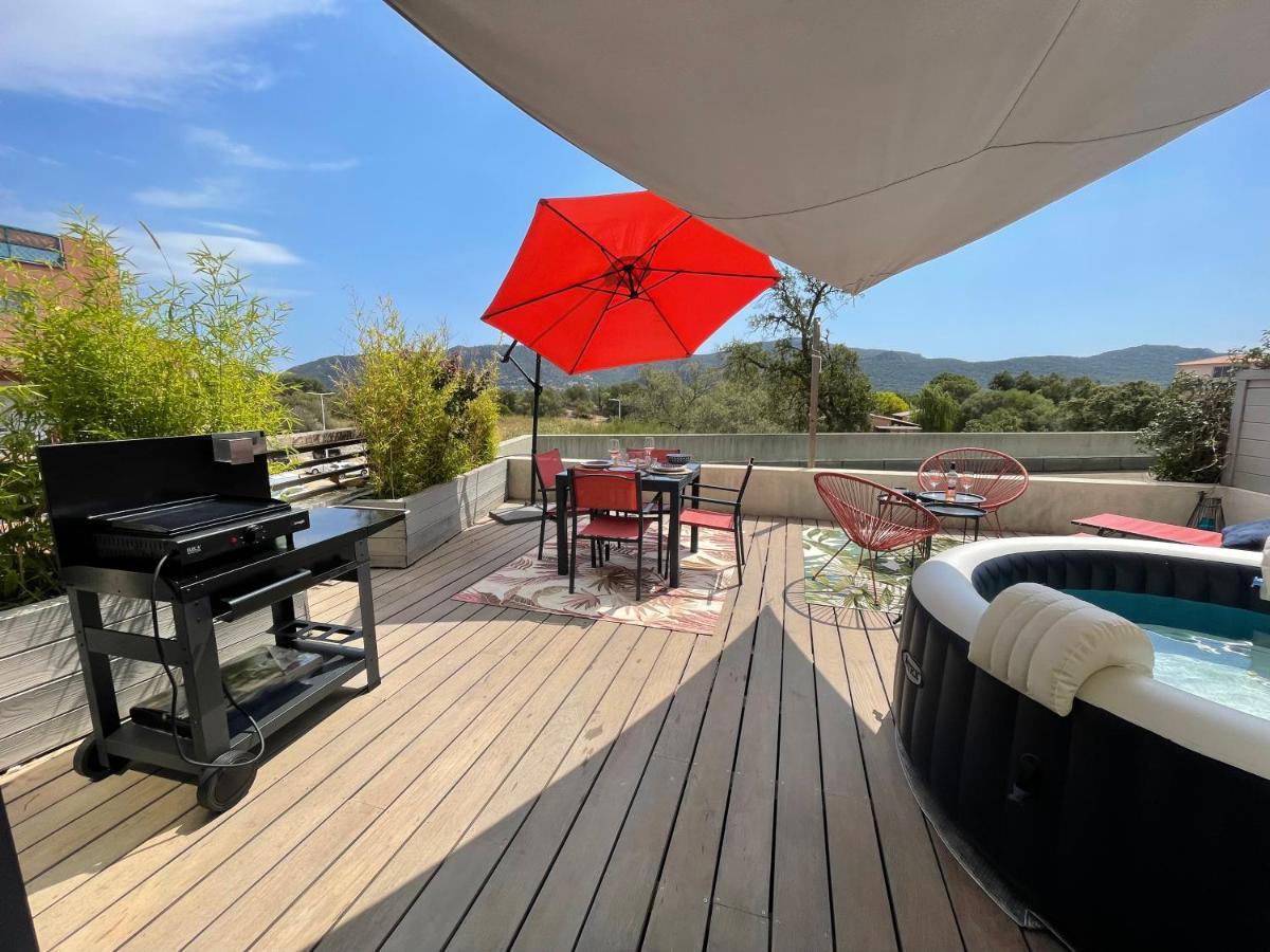 Superbe Appartement Sur Le Port, Jacuzzi, Piscine Πόρτο Βέκιο Εξωτερικό φωτογραφία