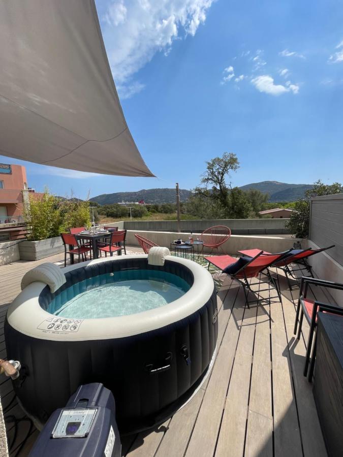 Superbe Appartement Sur Le Port, Jacuzzi, Piscine Πόρτο Βέκιο Εξωτερικό φωτογραφία